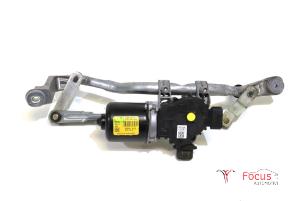 Used Wiper motor + mechanism Renault Clio IV (5R) 0.9 Energy TCE 90 12V Price € 175,00 Margin scheme offered by Focus Automotive
