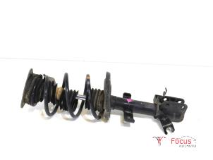 Used Front shock absorber rod, left Renault Clio IV (5R) 0.9 Energy TCE 90 12V Price € 40,00 Margin scheme offered by Focus Automotive