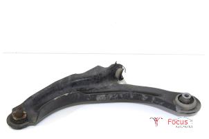 Used Front wishbone, left Renault Clio IV (5R) 0.9 Energy TCE 90 12V Price € 20,00 Margin scheme offered by Focus Automotive