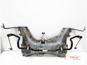 Used Subframe Renault Clio IV (5R) 0.9 Energy TCE 90 12V Price € 55,00 Margin scheme offered by Focus Automotive
