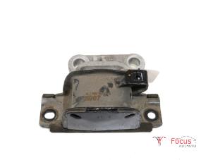 Used Gearbox mount Opel Corsa E 1.0 SIDI Turbo 12V Price € 14,95 Margin scheme offered by Focus Automotive