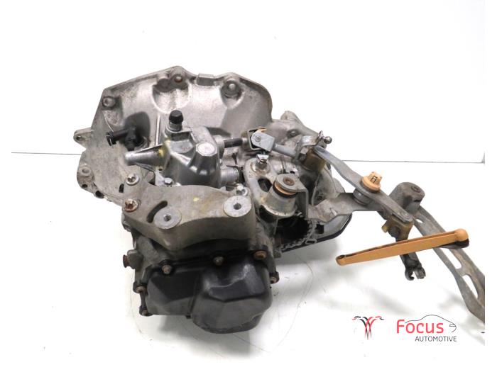 Gearbox from a Opel Corsa D 1.2 16V 2011