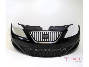 Używane Zderzak przedni Seat Ibiza IV (6J5) 1.2 12V Cena € 325,00 Procedura marży oferowane przez Focus Automotive