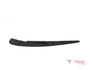 Used Rear wiper arm Citroen C4 Picasso (UD/UE/UF) 1.6 HDi 16V 110 Price € 25,00 Margin scheme offered by Focus Automotive
