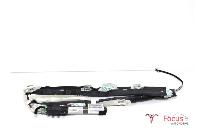 Używane Kurtyna prawa Citroen C4 Picasso (UD/UE/UF) 1.6 HDi 16V 110 Cena € 35,00 Procedura marży oferowane przez Focus Automotive