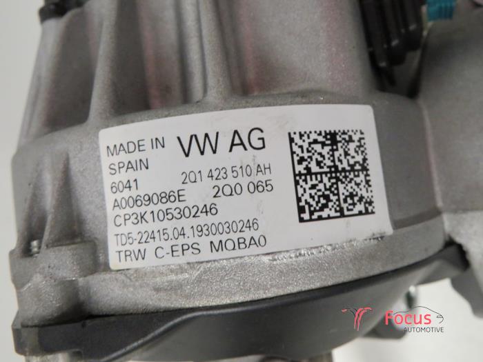 Power steering pump from a Volkswagen Polo VI (AW1) 1.0 MPi 12V 2019