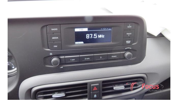 Radio de un Hyundai i10 1.0 12V 2022