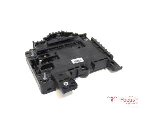 Used Battery box Hyundai i10 1.0 12V Price € 30,19 Inclusive VAT offered by Focus Automotive