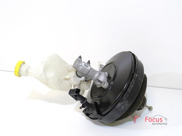 Begagnade Bromsservo Peugeot 208 I (CA/CC/CK/CL) 1.0 Vti 12V PureTech Pris € 34,95 Marginaltabell erbjuds av Focus Automotive