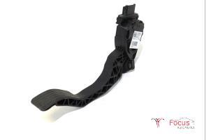 Used Throttle pedal position sensor Peugeot 208 I (CA/CC/CK/CL) 1.0 Vti 12V PureTech Price € 9,99 Margin scheme offered by Focus Automotive