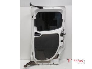 Used Sliding door, right Fiat Fiorino (225) 1.3 JTD 16V Multijet Price € 295,00 Margin scheme offered by Focus Automotive
