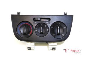 Used Heater control panel Fiat Fiorino (225) 1.3 JTD 16V Multijet Price € 24,95 Margin scheme offered by Focus Automotive