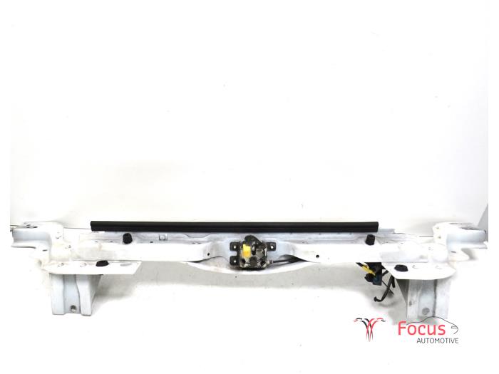 Begagnade Front Fiat Fiorino (225) 1.3 JTD 16V Multijet Pris € 24,95 Marginaltabell erbjuds av Focus Automotive