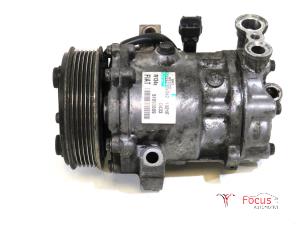 Używane Pompa klimatyzacji Fiat Fiorino (225) 1.3 JTD 16V Multijet Cena € 100,00 Procedura marży oferowane przez Focus Automotive