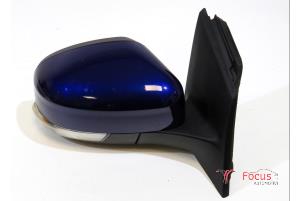 Used Wing mirror, right Ford Focus 3 1.0 Ti-VCT EcoBoost 12V 100 Price € 99,95 Margin scheme offered by Focus Automotive