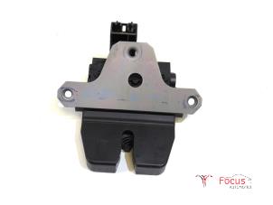 Used Tailgate lock mechanism Ford Focus 3 1.0 Ti-VCT EcoBoost 12V 100 Price € 25,00 Margin scheme offered by Focus Automotive