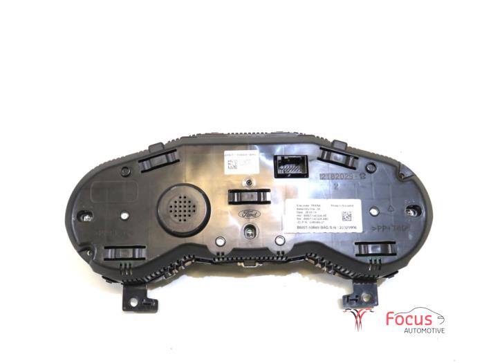 Instrumentenbrett van een Ford Focus 3 1.0 Ti-VCT EcoBoost 12V 100 2014
