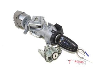 Used Ignition lock + key Ford Focus 3 1.0 Ti-VCT EcoBoost 12V 100 Price € 30,00 Margin scheme offered by Focus Automotive