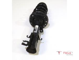 Gebrauchte Stoßdämpferstrebe links vorne Fiat Grande Punto (199) 1.3 JTD Multijet 16V 85 Actual Preis € 29,95 Margenregelung angeboten von Focus Automotive