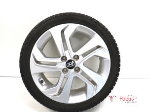 Gebrauchte Felge + Reifen Hyundai i20 (GBB) 1.0 T-GDI 120 12V Preis € 150,00 Margenregelung angeboten von Focus Automotive