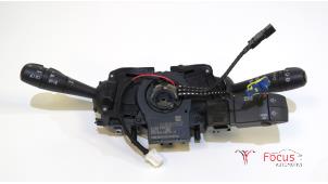 Used Steering column stalk Renault Clio IV (5R) 0.9 Energy TCE 90 12V Price € 129,95 Margin scheme offered by Focus Automotive