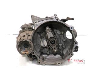 Used Gearbox Volkswagen Caddy III (2KA,2KH,2CA,2CH) 1.9 TDI Price € 449,95 Margin scheme offered by Focus Automotive