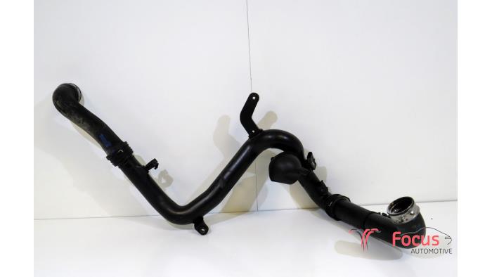 Gebrauchte Intercooler Rohr Volkswagen Caddy III (2KA,2KH,2CA,2CH) 1.9 TDI Preis € 29,95 Margenregelung angeboten von Focus Automotive