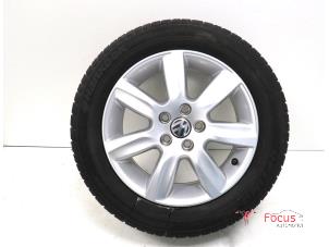 Gebrauchte Felge + Reifen Volkswagen Polo V (6R) 1.4 16V Preis € 85,00 Margenregelung angeboten von Focus Automotive