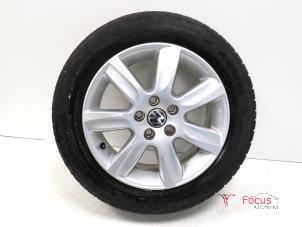 Gebrauchte Felge + Reifen Volkswagen Polo V (6R) 1.4 16V Preis € 84,00 Margenregelung angeboten von Focus Automotive