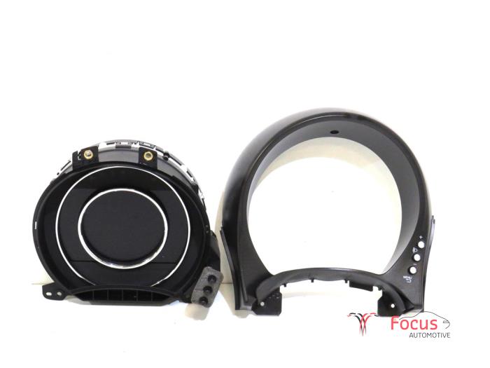 Begagnade Instrumentpanel Fiat 500 (312) 0.9 TwinAir 80 Pris € 375,00 Marginaltabell erbjuds av Focus Automotive