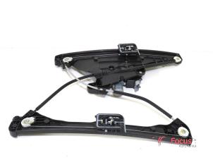 Used Window mechanism 4-door, front right Opel Corsa V 1.2 12V 100 Price € 45,00 Margin scheme offered by Focus Automotive