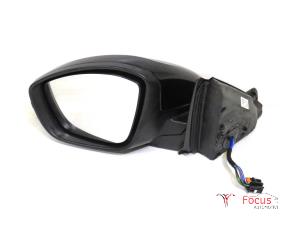 Used Wing mirror, left Opel Corsa V 1.2 12V 100 Price € 225,00 Margin scheme offered by Focus Automotive