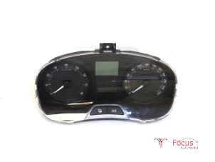Used Instrument panel Skoda Fabia II (5J) 1.2i 12V Price € 45,00 Margin scheme offered by Focus Automotive