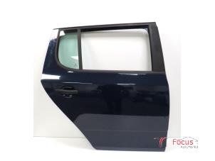Używane Drzwi prawe tylne wersja 4-drzwiowa Skoda Fabia II (5J) 1.2i 12V Cena € 100,00 Procedura marży oferowane przez Focus Automotive