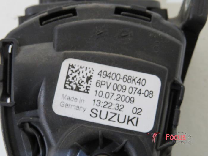 Throttle pedal position sensor from a Suzuki Alto (GF) 1.0 12V 2010