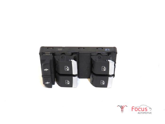 Używane Przelacznik combi okienny Audi A5 Sportback (F5A/F5F) 2.0 TFSI Ultra 16V Cena € 25,00 Procedura marży oferowane przez Focus Automotive