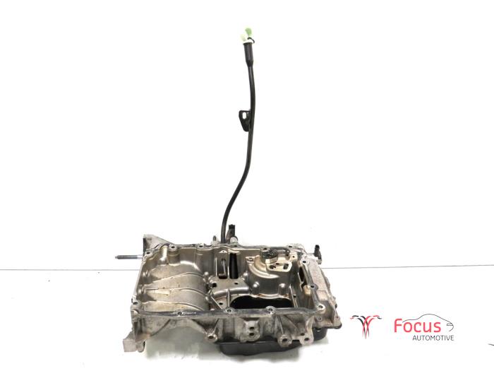 Usagé Couvercle carter Opel Corsa V 1.2 12V 100 Prix € 50,00 Règlement à la marge proposé par Focus Automotive