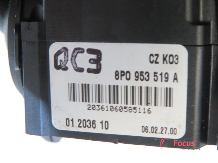 Scheibenwischer Schalter van een Audi A3 Sportback (8PA) 2.0 FSI 16V 2006