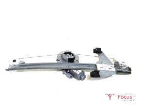 Used Window mechanism 4-door, front right Peugeot 107 1.0 12V Price € 17,95 Margin scheme offered by Focus Automotive