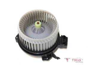 Used Heating and ventilation fan motor Suzuki Swift (ZA/ZC/ZD) 1.2 16V Price € 29,95 Margin scheme offered by Focus Automotive