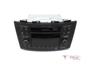 Usagé Radio/Lecteur CD Suzuki Swift (ZA/ZC/ZD) 1.2 16V Prix € 60,00 Règlement à la marge proposé par Focus Automotive