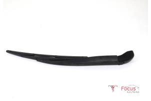 Used Rear wiper arm Mazda 2 (DE) 1.4 CDVi 16V Price € 9,95 Margin scheme offered by Focus Automotive