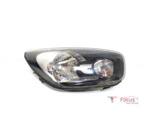 Used Headlight, right Kia Picanto (TA) 1.0 12V Price € 124,95 Margin scheme offered by Focus Automotive
