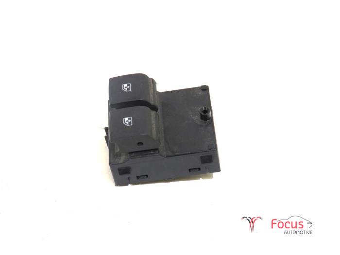 Usados Interruptor combinado de ventanillas Opel Adam 1.2 16V Precio € 19,95 Norma de margen ofrecido por Focus Automotive