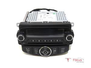 Used Radio CD player Opel Adam 1.2 16V Price € 224,95 Margin scheme offered by Focus Automotive