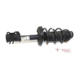 Used Front shock absorber rod, right Opel Adam 1.2 16V Price € 64,95 Margin scheme offered by Focus Automotive