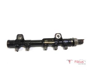 Used Fuel injector nozzle Citroen C3 (SC) 1.6 BlueHDI 75 Price € 20,00 Margin scheme offered by Focus Automotive