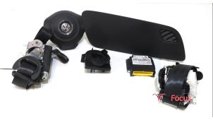 Usagé Kit + module airbag Volkswagen Polo V (6R) 1.2 12V BlueMotion Technology Prix € 450,00 Règlement à la marge proposé par Focus Automotive