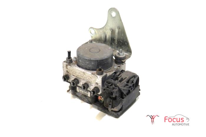 Begagnade ABS-pump Ford Ka II 1.2 Pris € 9,50 Marginaltabell erbjuds av Focus Automotive