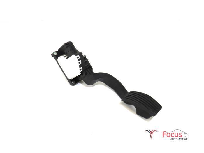 Begagnade Gaspedalsensor Fiat 500L (199) 1.3 D 16V Multijet Pris € 15,00 Marginaltabell erbjuds av Focus Automotive